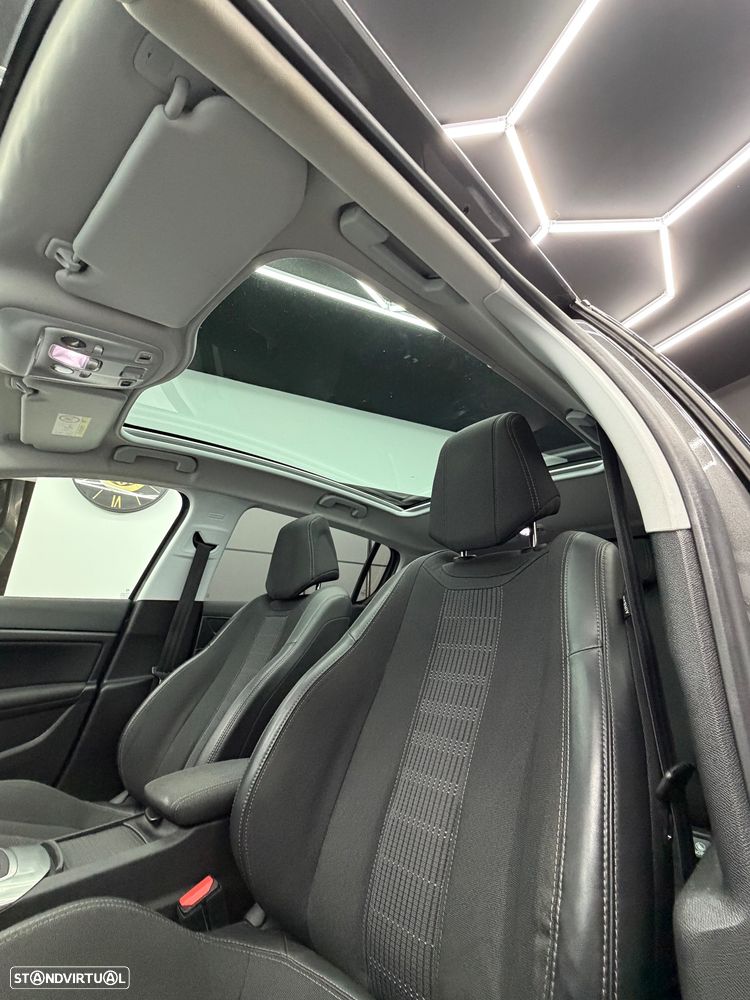 Peugeot 308 1.2 PureTech Allure Full LED EAT8 - 10