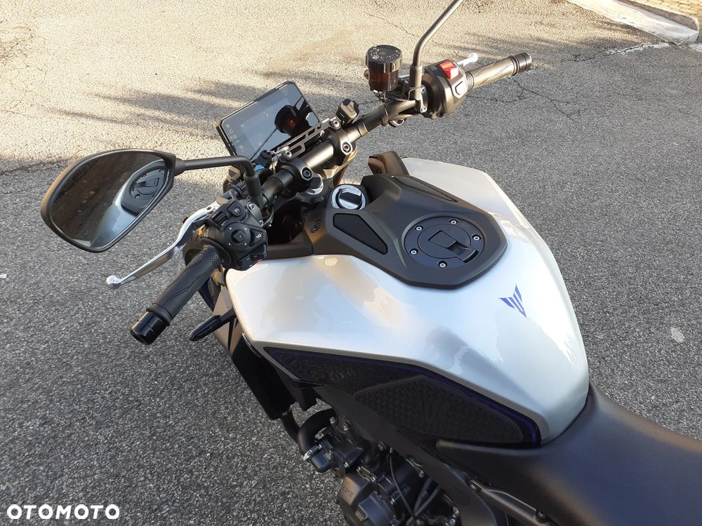 Yamaha MT - 21