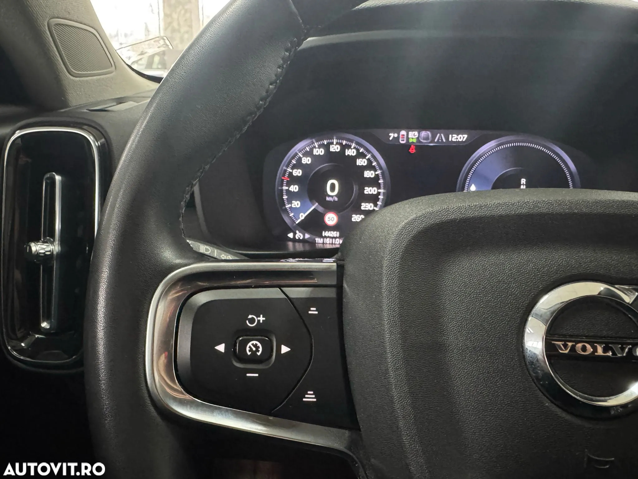 Volvo XC 40 T4 Recharge DKG Ultimate Dark - 22