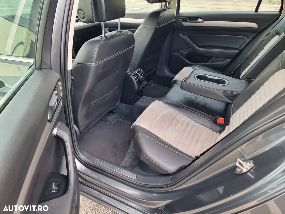 Volkswagen Passat 2.0 TDI DSG (BlueMotion Technology) Highline - 12