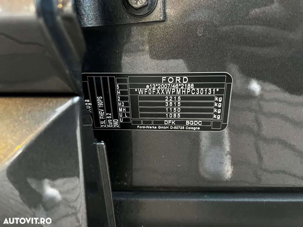 Ford Kuga 2.5 Duratec FHEV FWD ST Line - 10