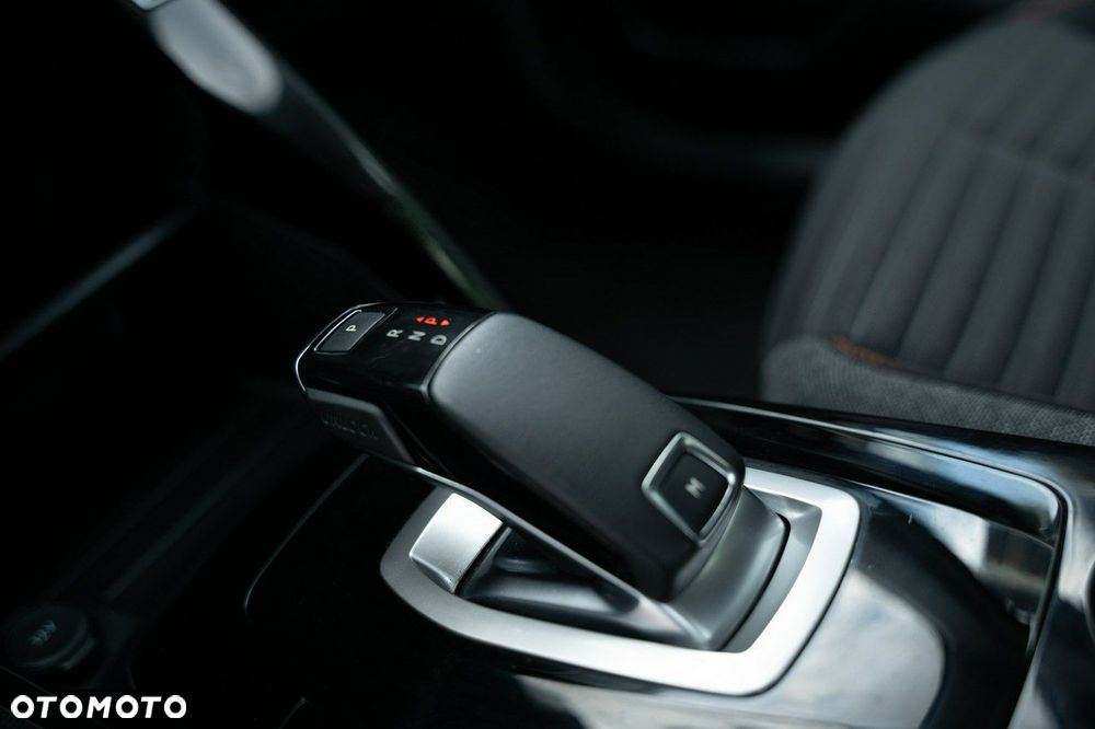 Peugeot 2008 - 19