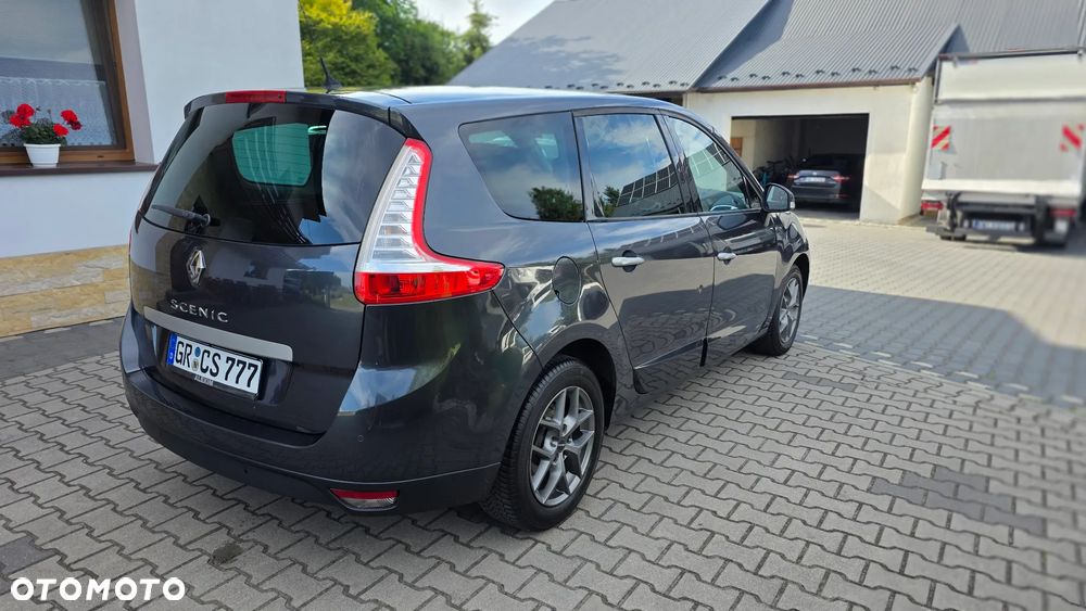 Renault Grand Scenic 1.6 16V 110 Authentique - 8