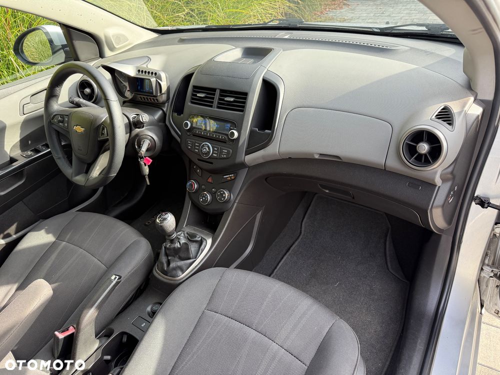 Chevrolet Aveo 1.2 LT+ - 6