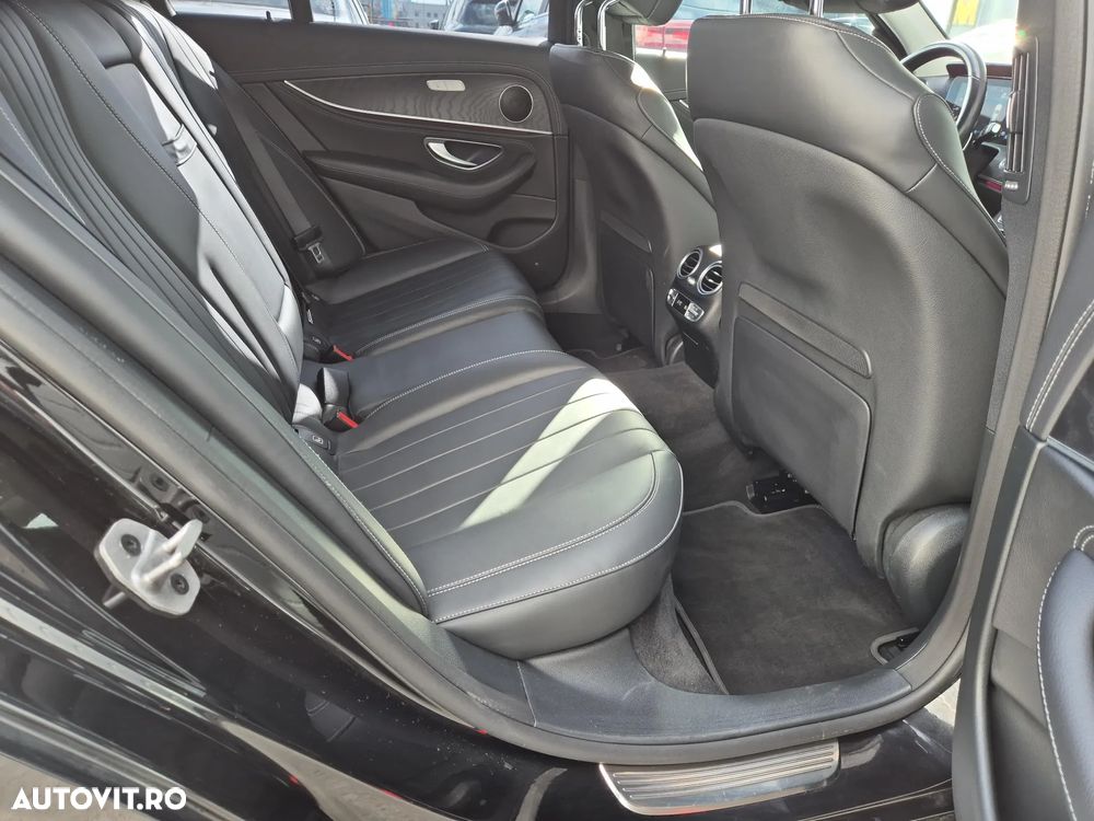 Mercedes-Benz E 300 - 20