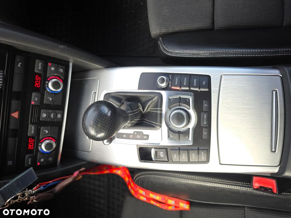Audi A6 Avant 3.0 TDI DPF quattro tiptronic - 15
