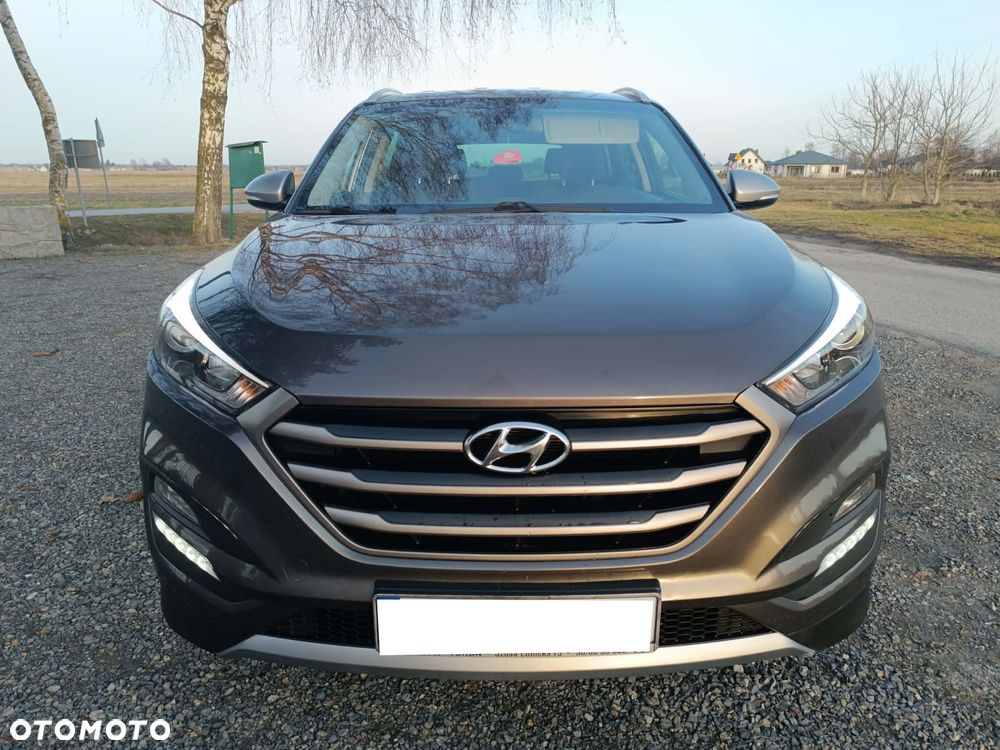 Hyundai Tucson 1.6 GDI BlueDrive Design 2WD - 11