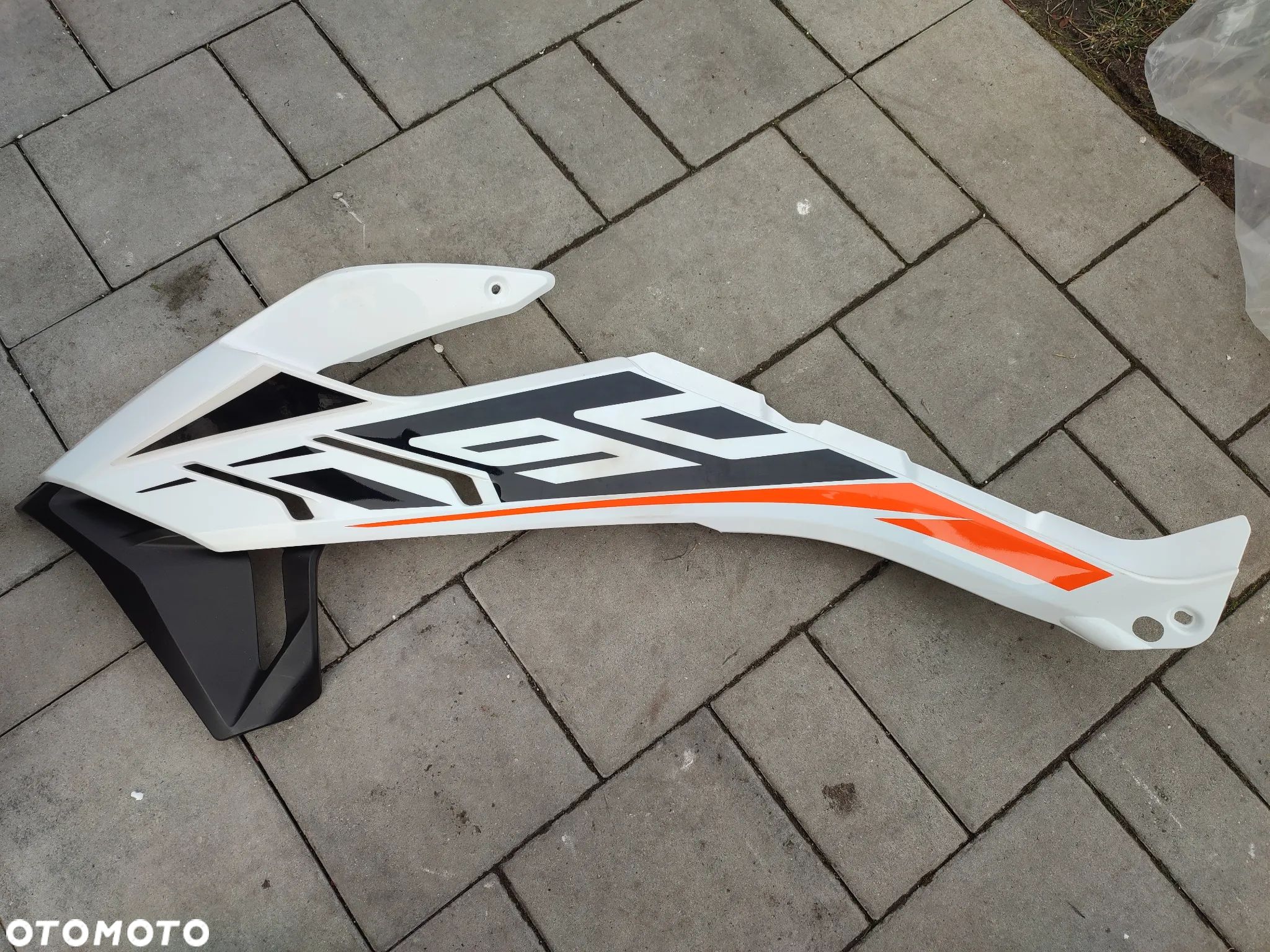 Owiewka, osłona lewa, bok, boczek lewy KTM 790 Adventure - 1