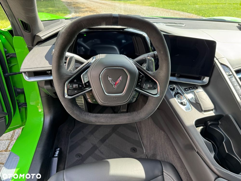 Chevrolet Corvette Stingray 3LT 6.2 V8 Automatik - 29