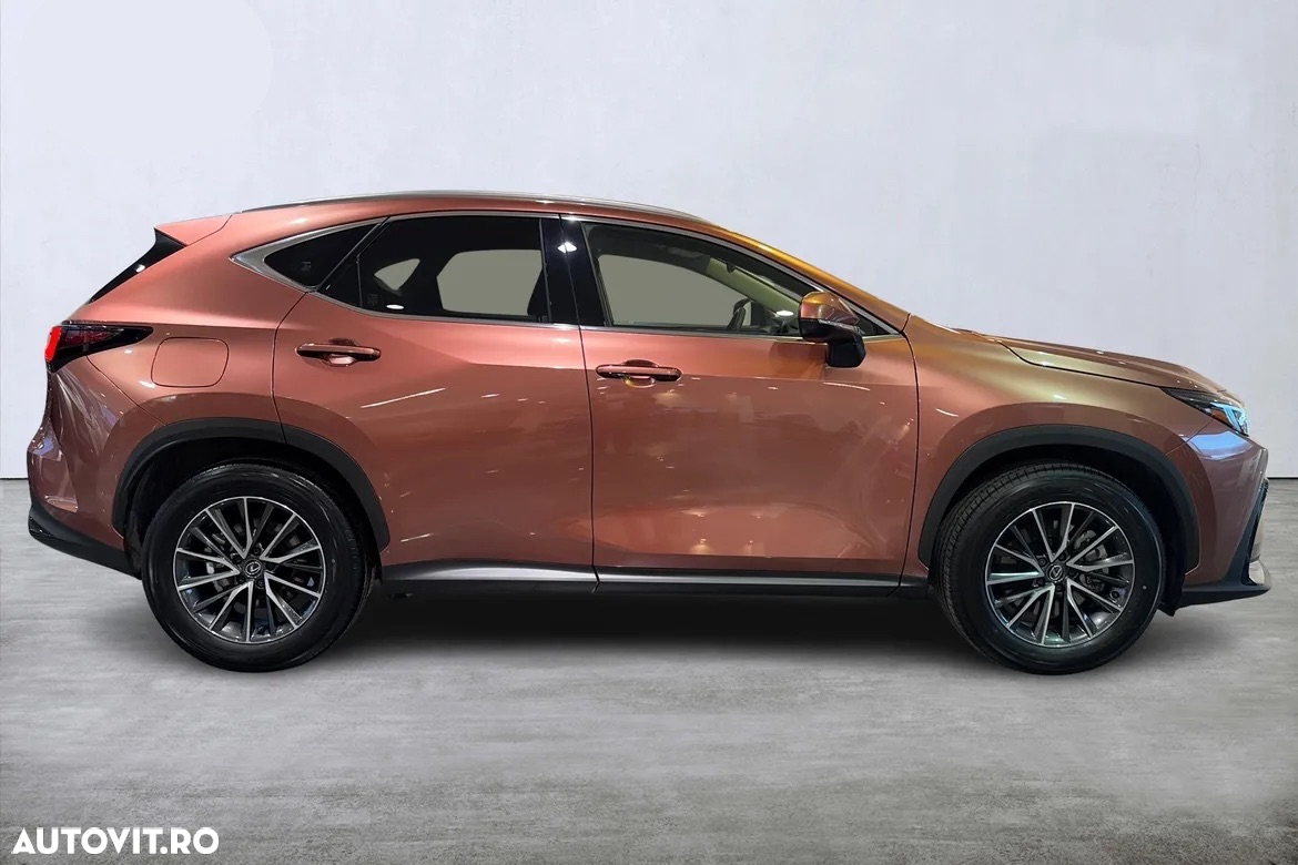 Lexus Seria NX 450h+ E-FOUR Business - 8