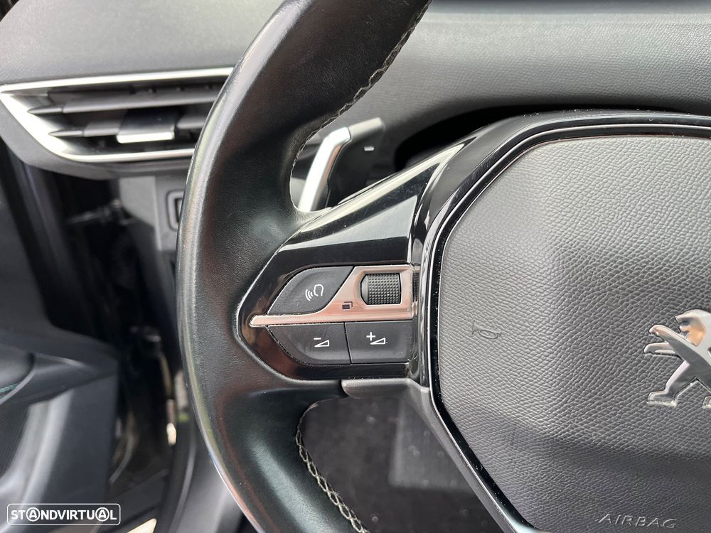 Peugeot 3008 1.6 Hybrid Allure Pack e-EAT8 - 31