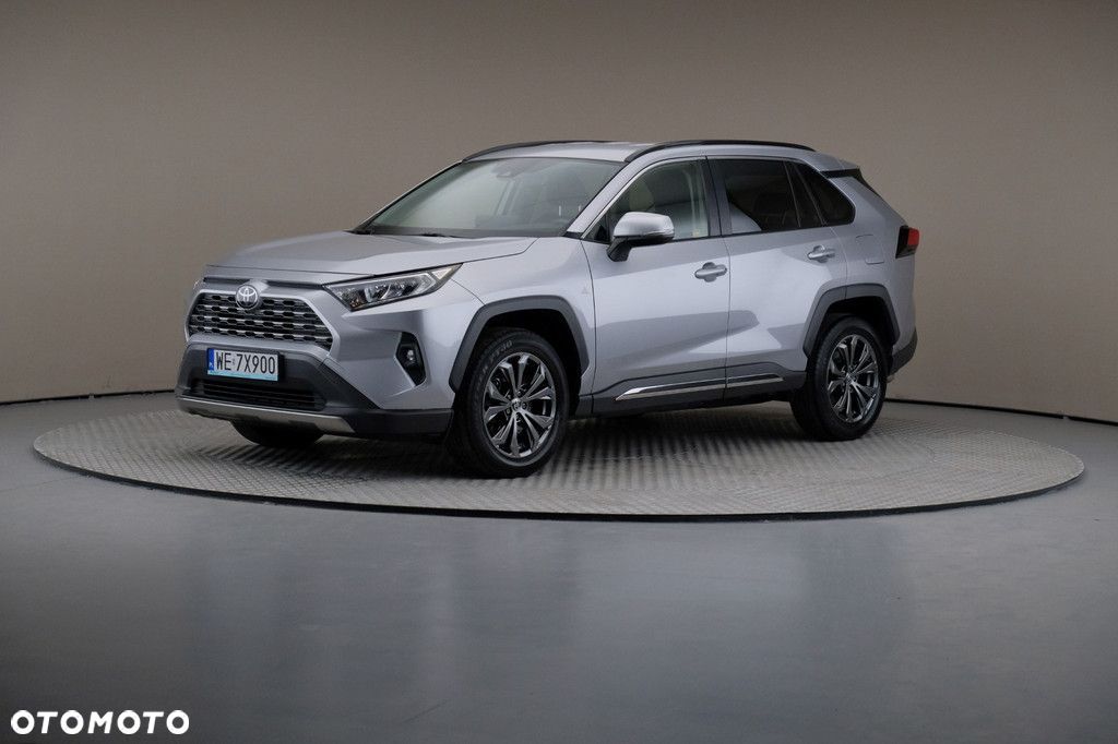 Toyota RAV4 - 1