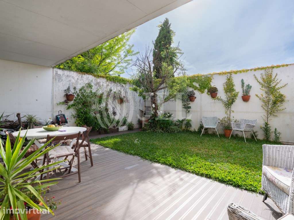 Moradia T4, com jardim e garagem, em condomínio, Porto - Grande imagem: 2/60