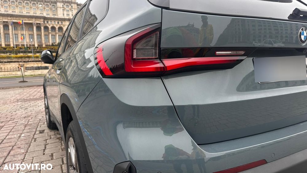 BMW X1 sDrive18d AT - 23