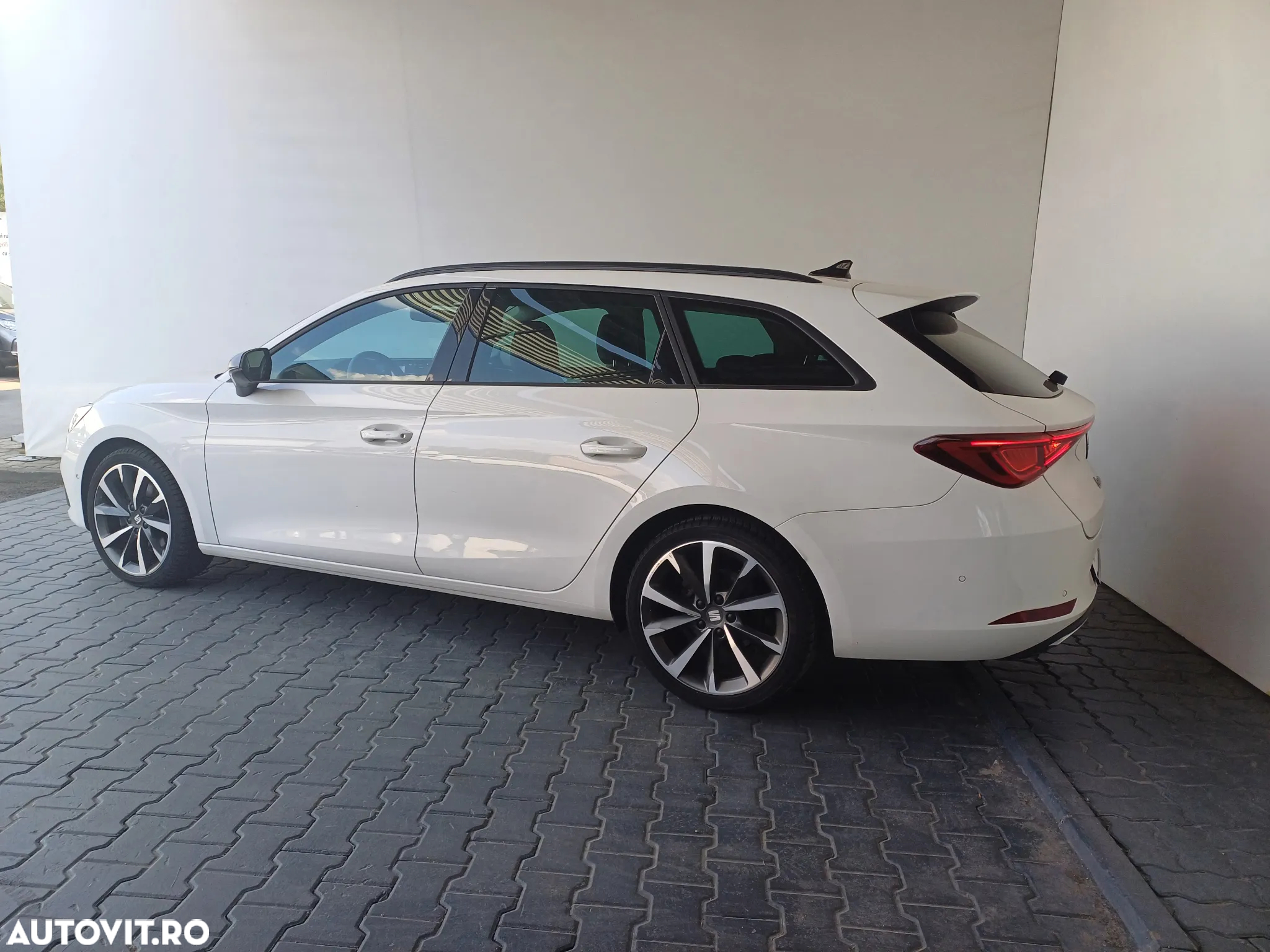 Seat Leon ST 2.0 TDI Start&Stop DSG FR - 3