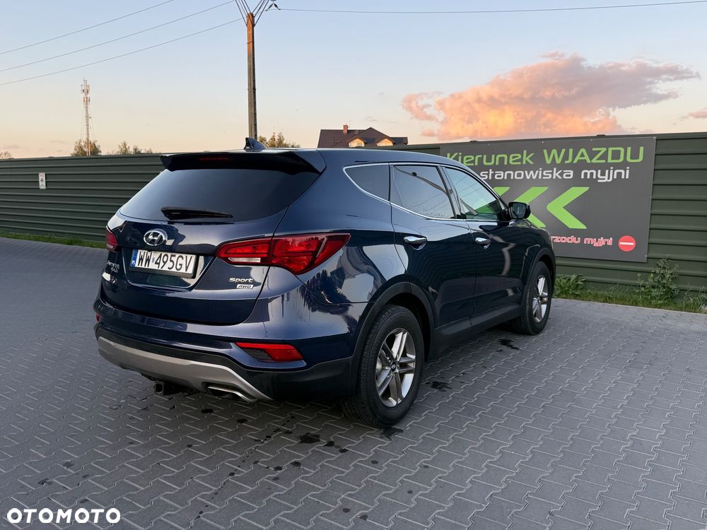 Hyundai Santa Fe 2.4 Sport Utility - 16