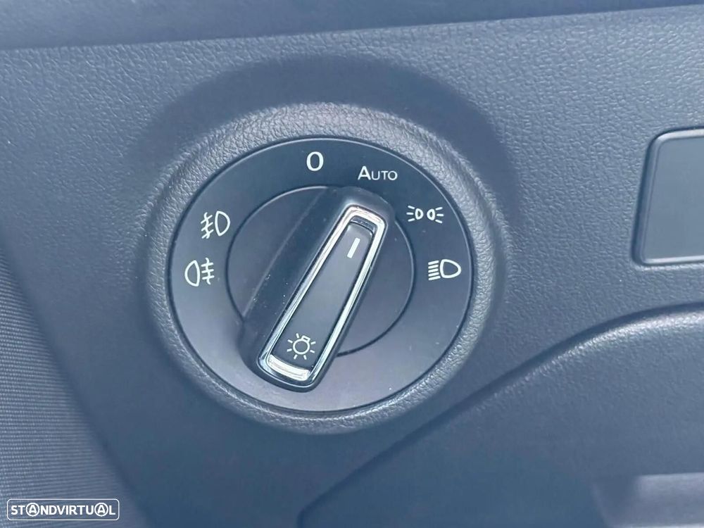 SEAT Leon 1.5 TSI FR - 38