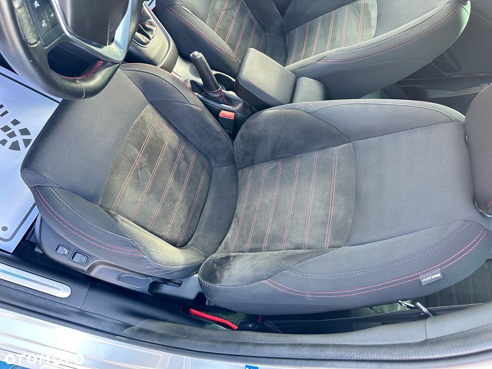 Alfa Romeo Giulietta 1.4 TB Distinctive - 16