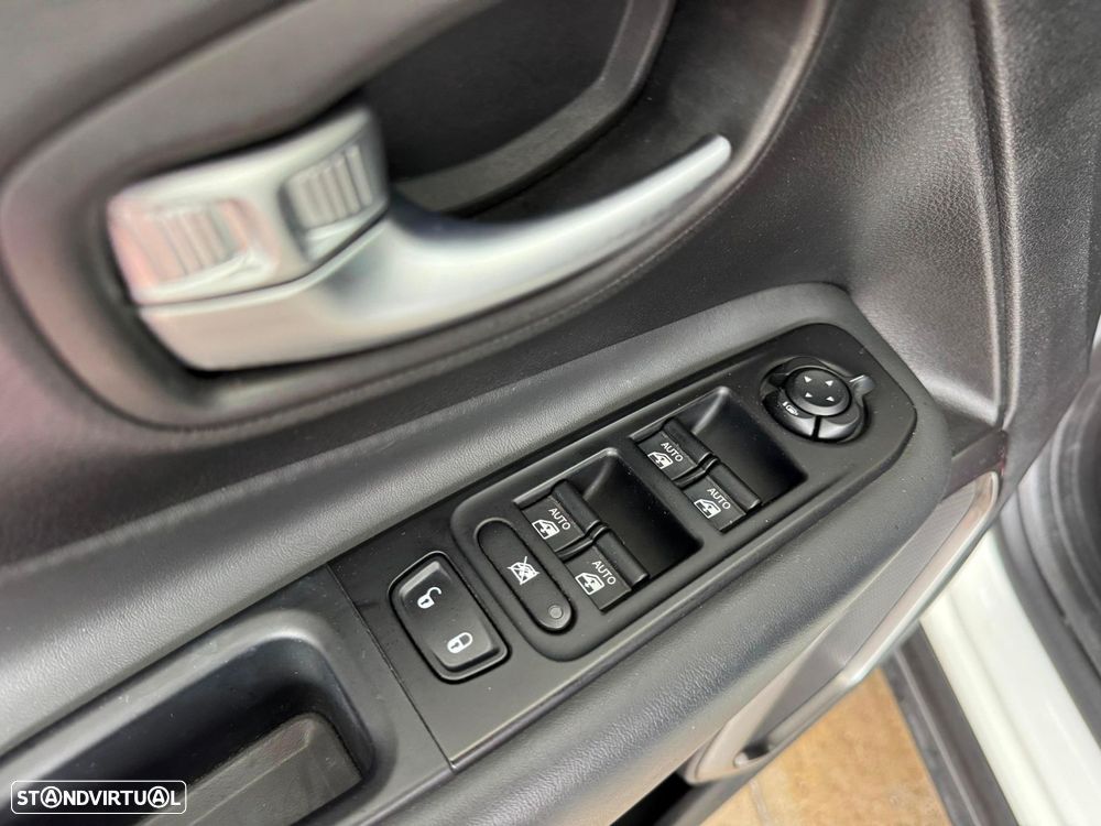 Jeep Renegade 1.0 T Limited - 15