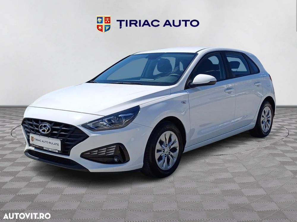 Hyundai i30 1.5 110CP 5DR M/T Comfort - 1