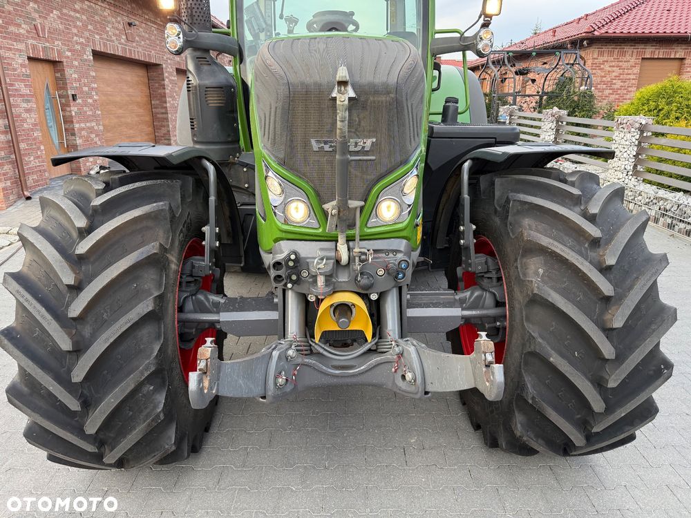 Fendt 718 - 28