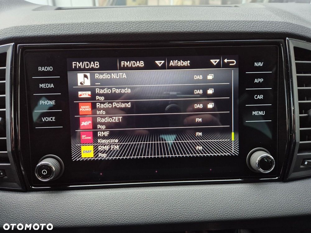 Skoda Karoq 1.5 TSI ACT Selection DSG - 23