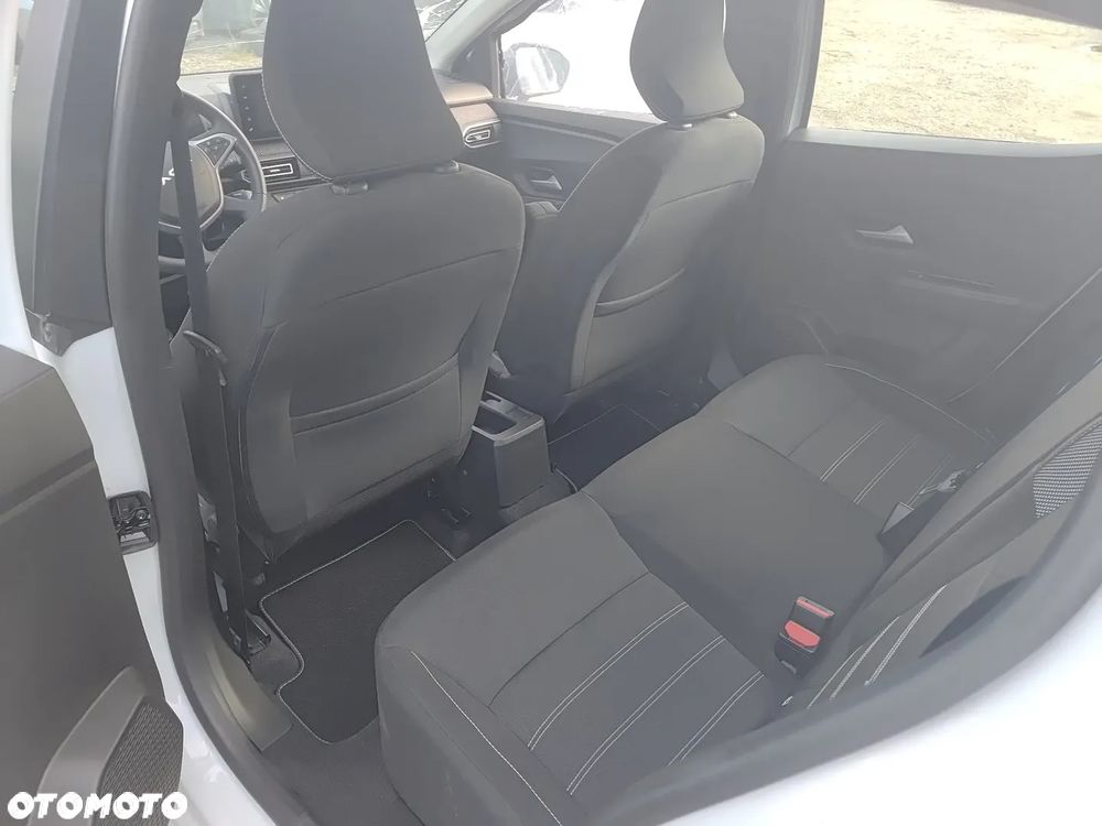 Dacia Sandero 1.0 TCe Expression CVT - 22