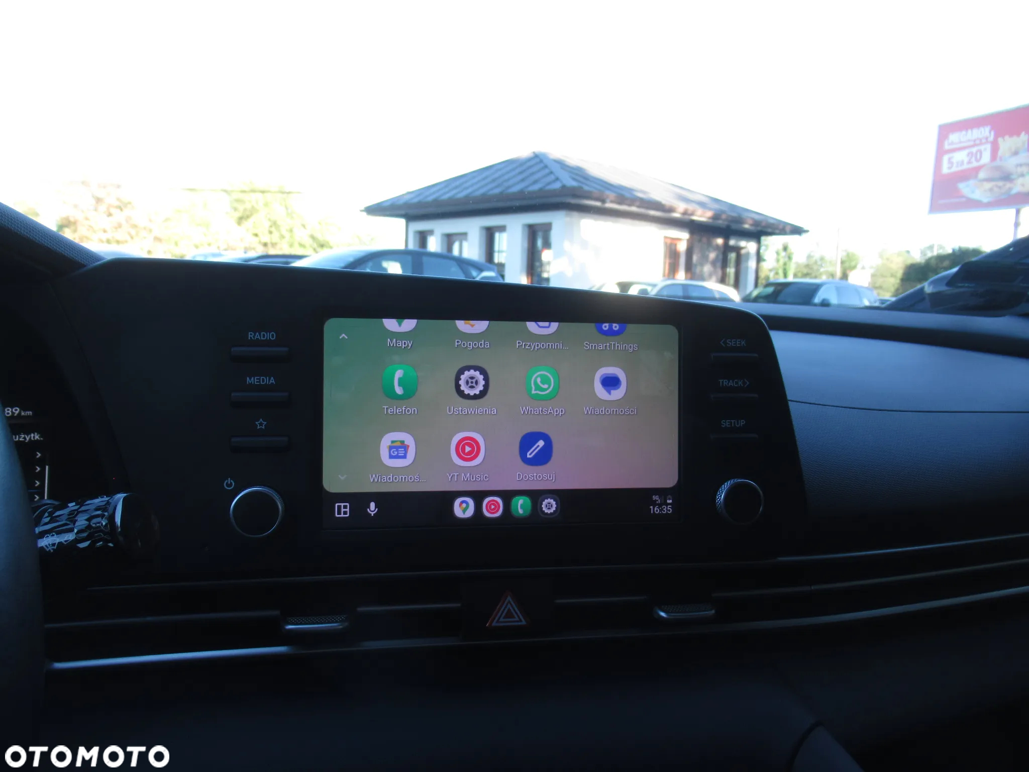 Hyundai Elantra 1.6 Smart CVT - 24