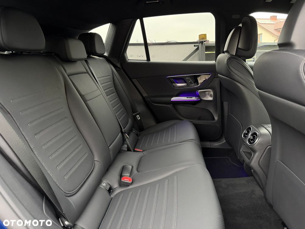 Mercedes-Benz GLC 300 mHEV 4-Matic AMG Line - 27