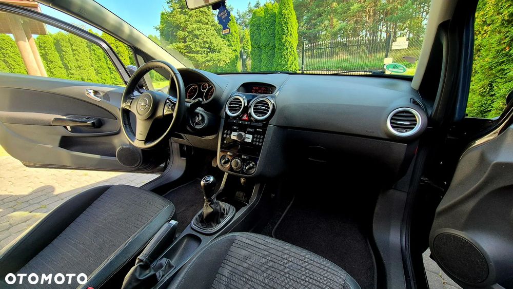 Opel Corsa 1.4 16V Energy - 7