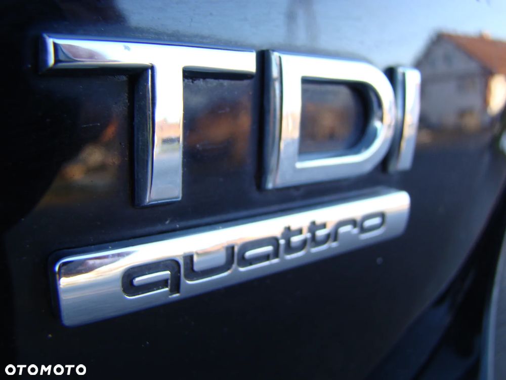 Audi A4 Avant 2.0 TDI Quattro - 10