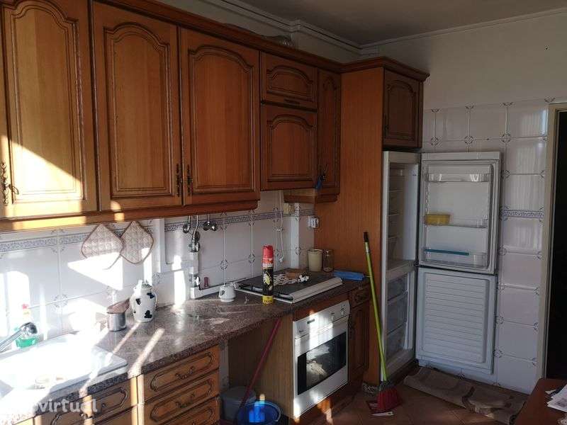 Apartamento T2 em Agualva-Cacém - Grande imagem: 2/12