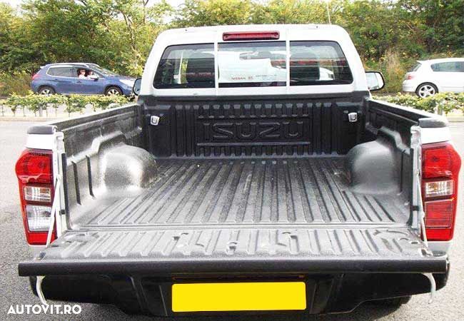 Bena Isuzu D-Max 2017 Pick-up Gri - 6