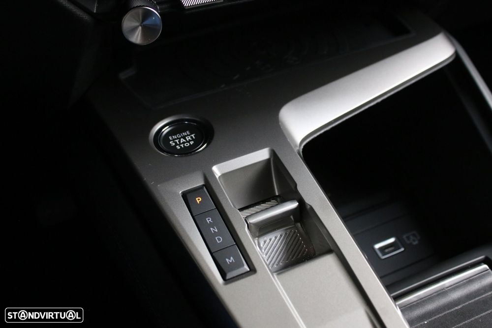 Peugeot 308 SW 1.2 PureTech Allure EAT8 - 18