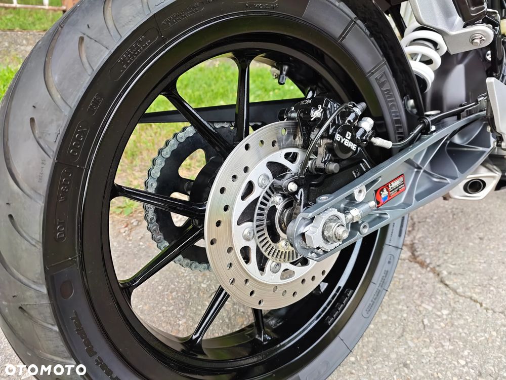 KTM Duke - 15