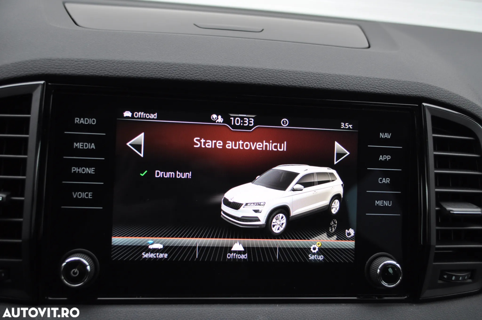 Skoda Karoq 2.0 TDI 4X4 DSG Sportline - 38