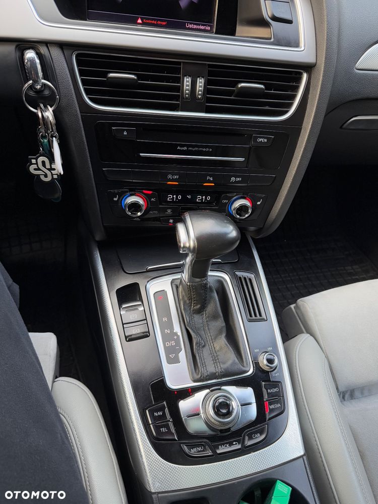 Audi A4 Allroad - 16