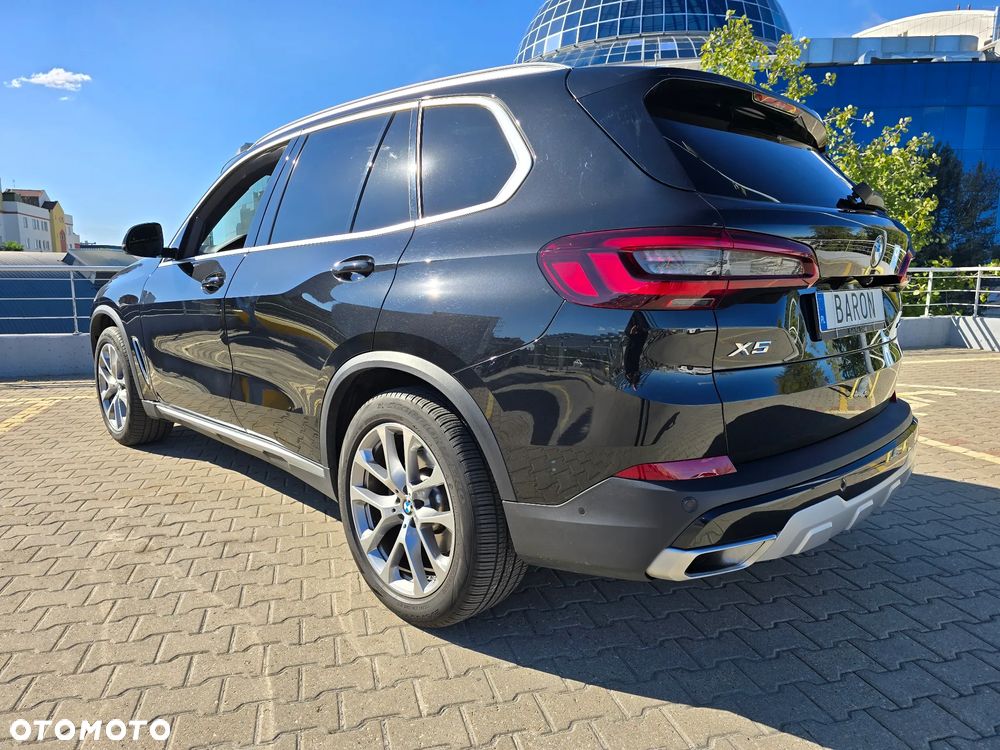 BMW X5 xDrive40i - 9