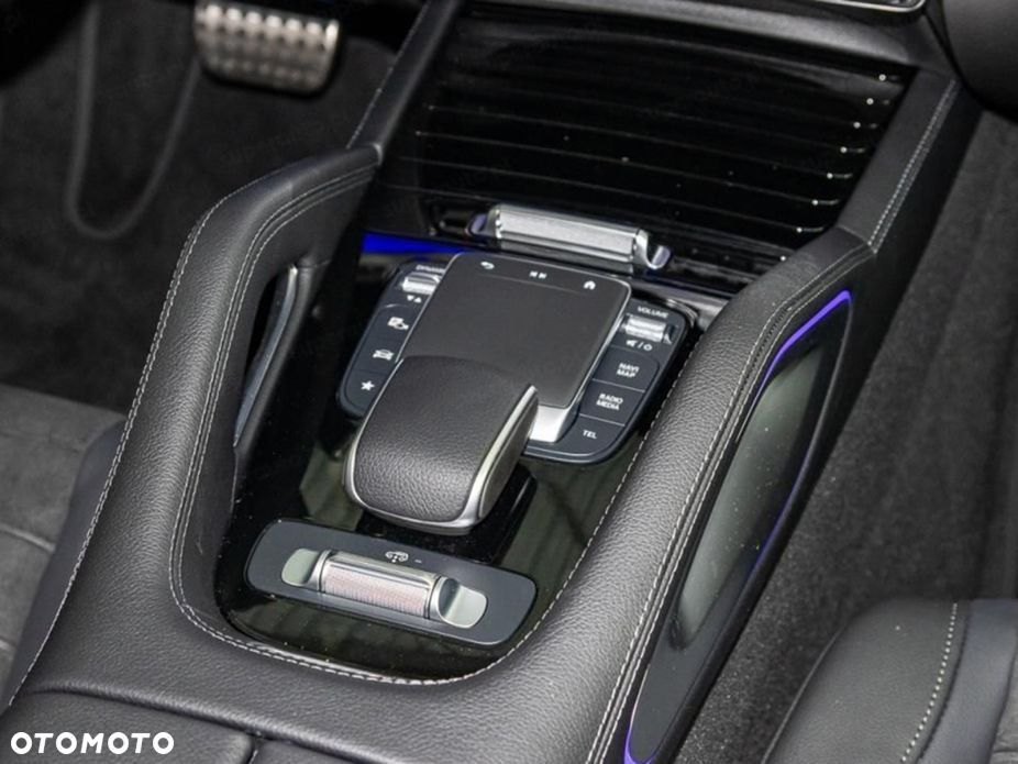 Mercedes-Benz GLE - 14