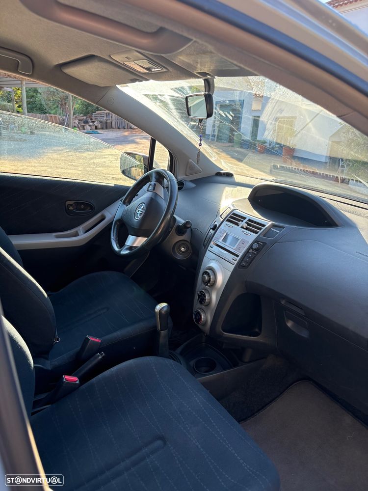 Toyota Yaris 1.0 VVT-i Motion - 5