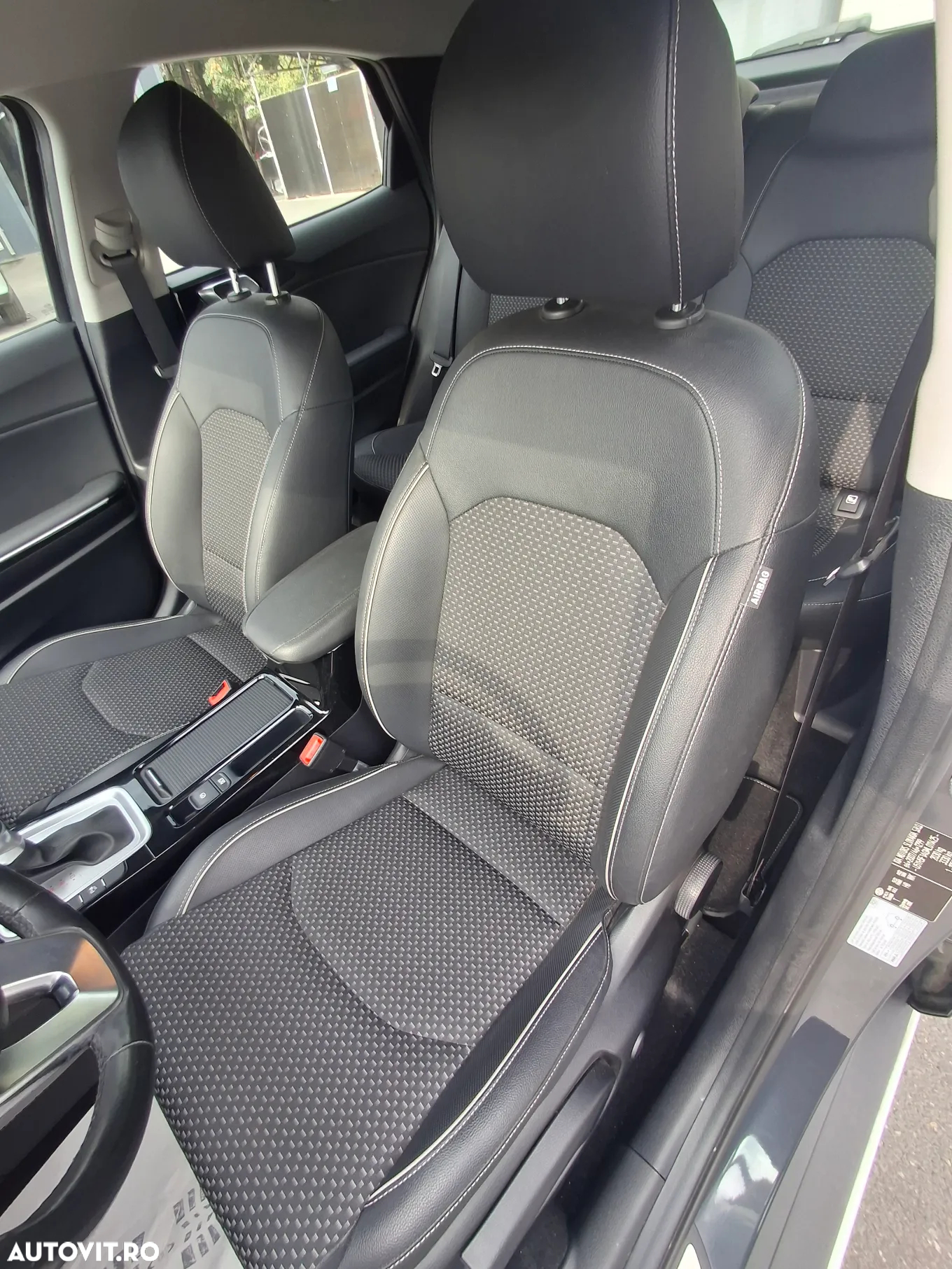 Kia XCeed - 10
