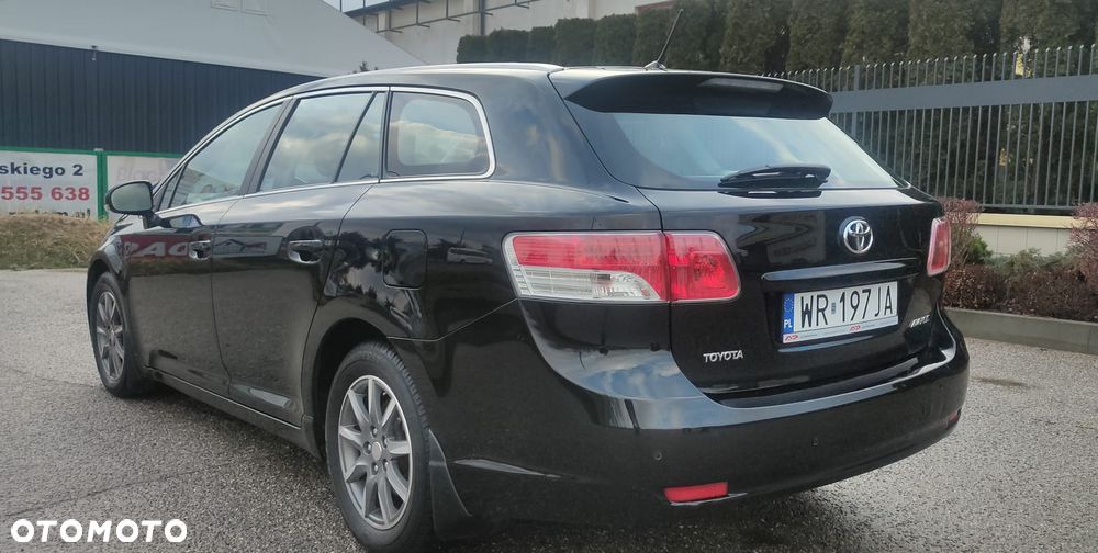 Toyota Avensis 1.8 Multidrive Edition - 4
