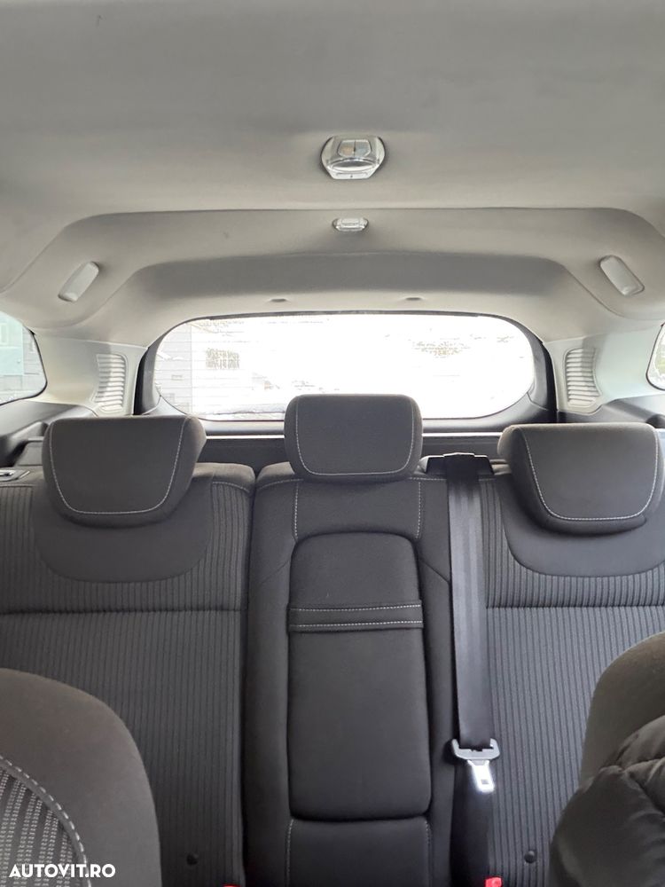 Ford Focus 1.6 TDCI DPF Titanium - 14