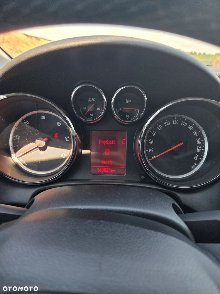 Opel Astra - 8