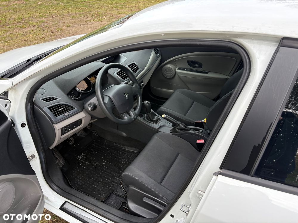 Renault Megane 1.6 16V 100 Authentique - 6