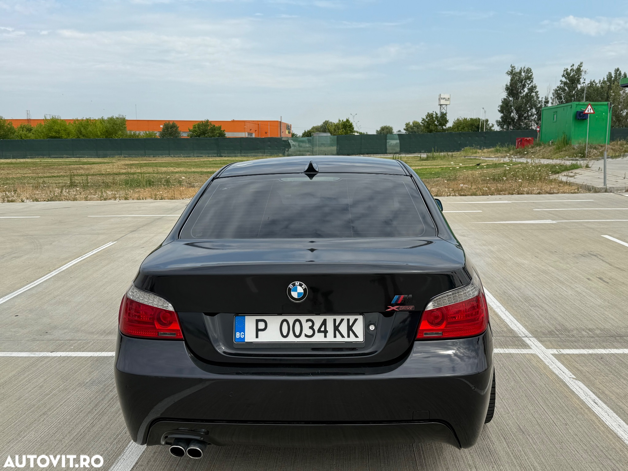 BMW Seria 5 525xd Touring - 4