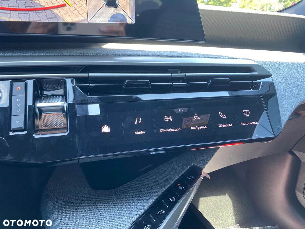 Peugeot 5008 1.2 PureTech mHEV Allure S&S e-DCS6 - 11