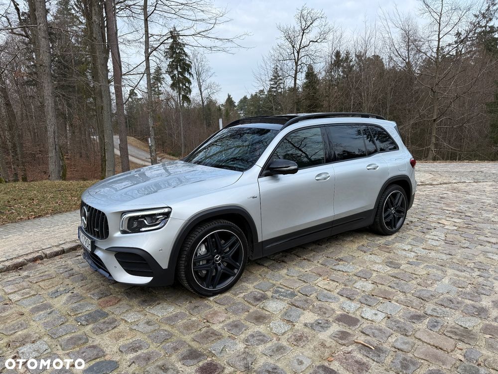 Mercedes-Benz GLB - 3