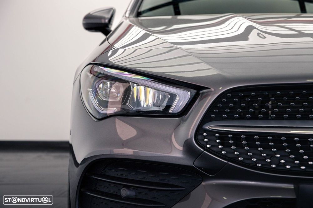 Mercedes-Benz CLA 250 e Shooting Brake AMG Line - 16