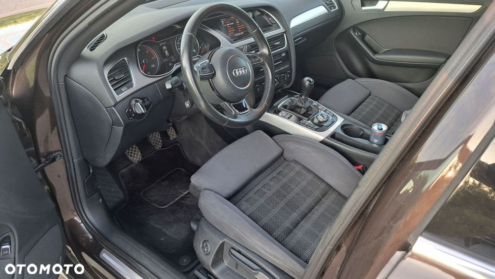 Audi A4 Avant 2.0 TDI - 8